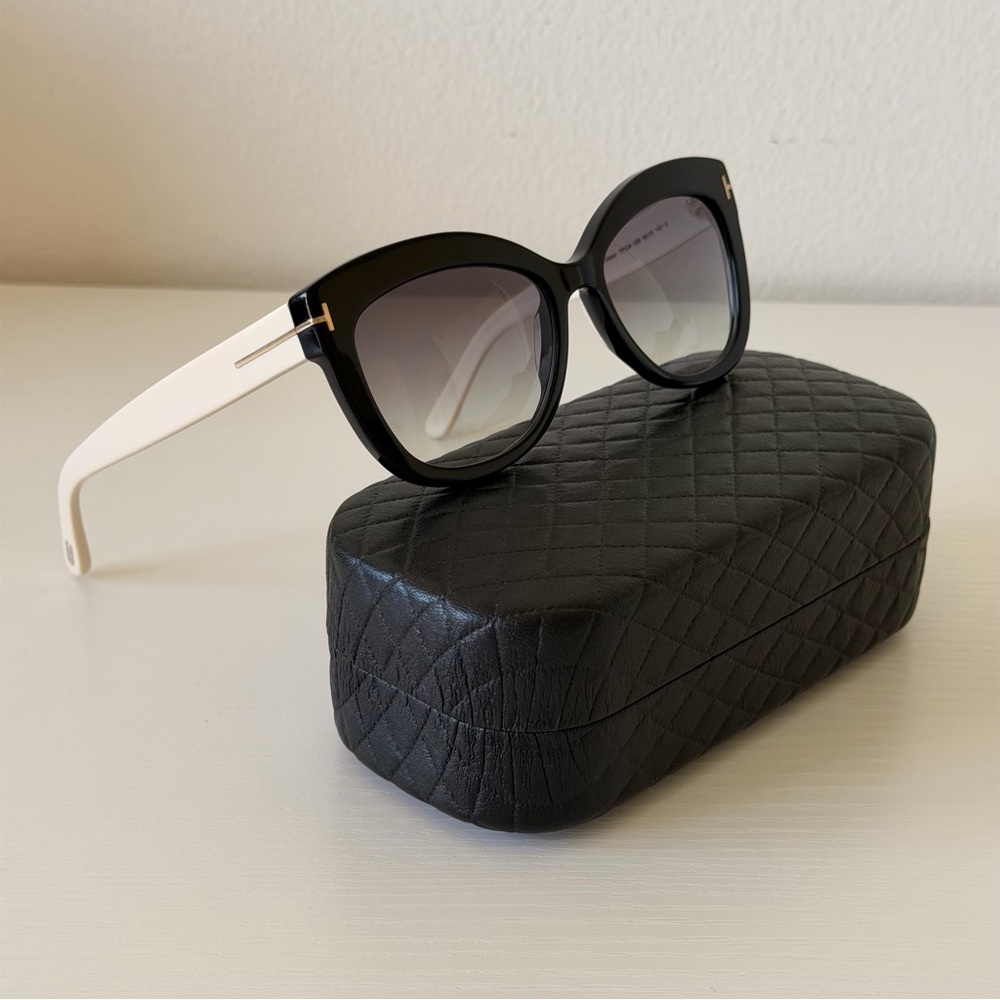 New! Tom Ford Chic Sunglasses, TF524 05B Alistair, Authentic